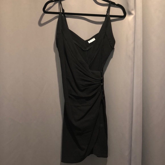 Revolve wrap dress - Picture 2 of 2